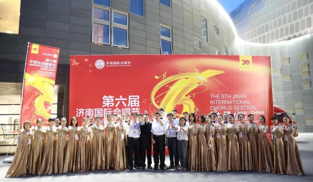 合唱1.jpg 合唱1.jpg